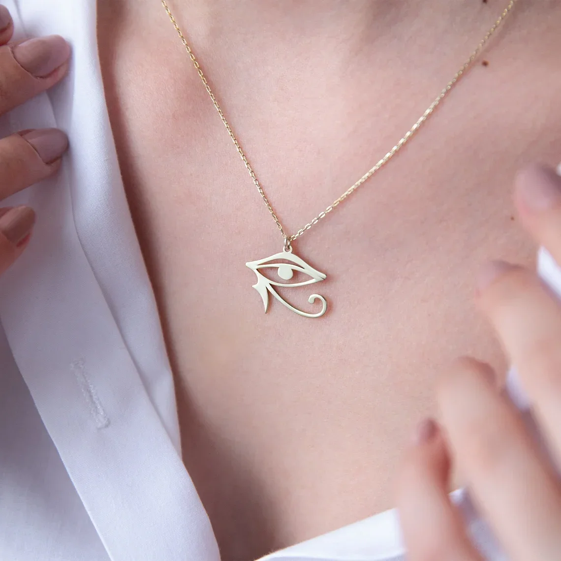 호루스 목걸이의 스테인레스 스틸 라운드 눈 여성을위한  - Men'S Accessories Jewelry Egypt 리뷰 및 가격